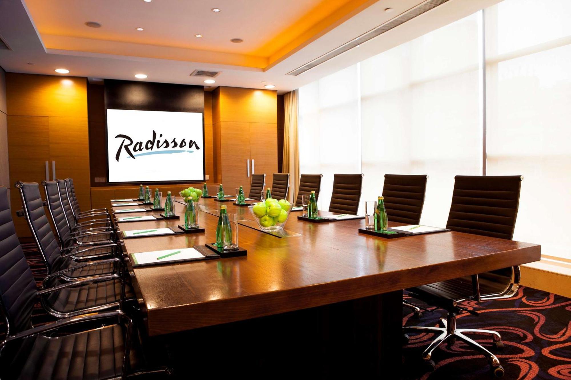 Radisson Hotel Tianjin Aqua City Exteriör bild