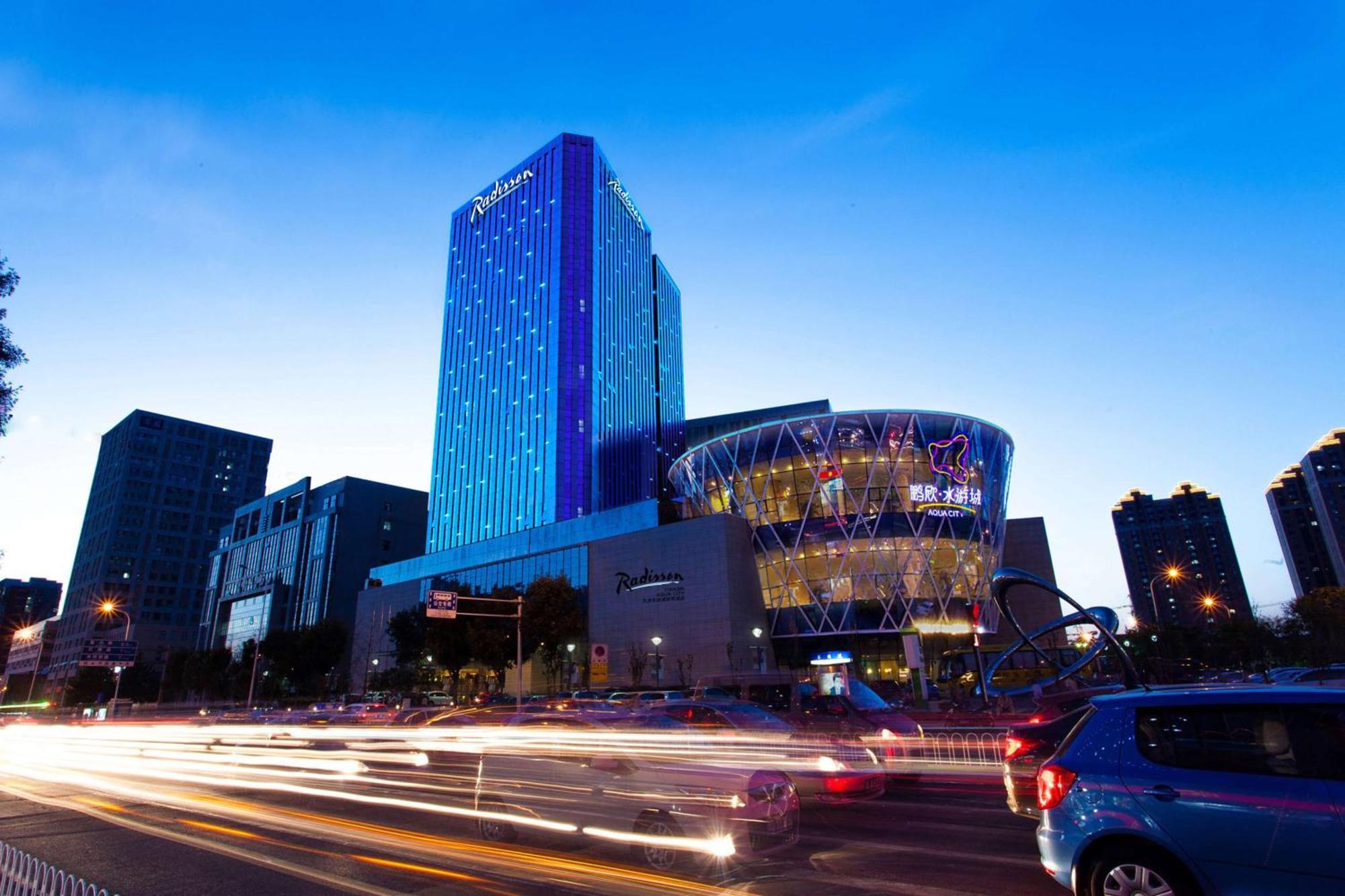 Radisson Hotel Tianjin Aqua City Exteriör bild